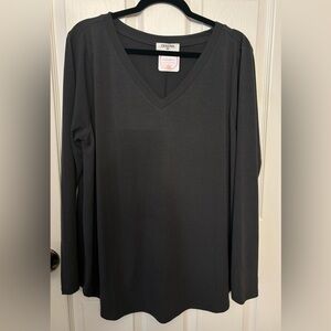 NWT Zenana 2x long sleeve shirt, dark gray